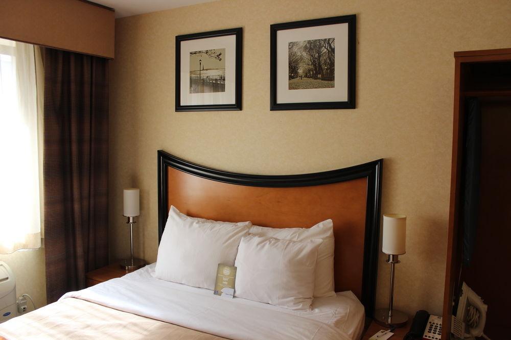 Redford Hotel Νέα Υόρκη Εξωτερικό φωτογραφία
